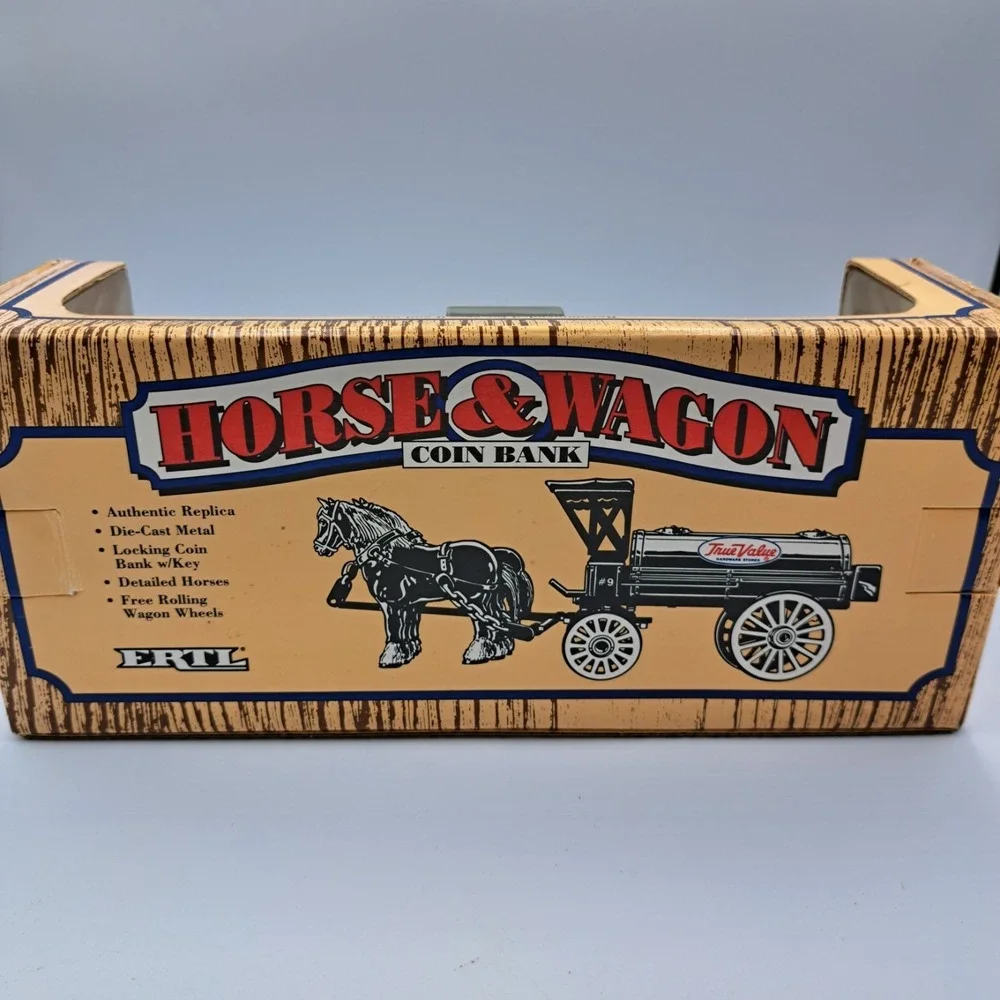 ERTL #7624 True Value Hardware Horse Drawn Wagon 1990 Diecast Locking Coin Bank